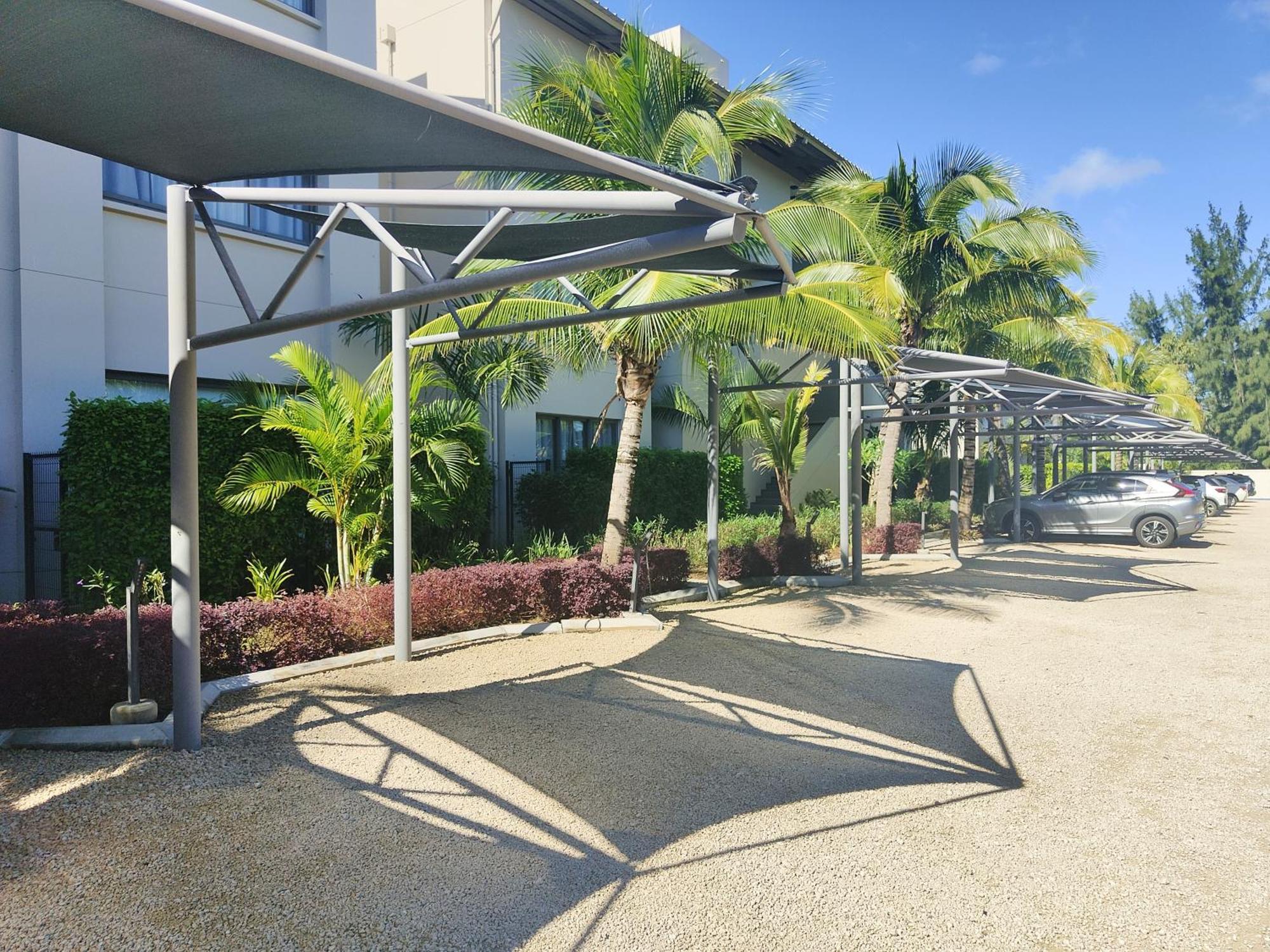Vila Eden-2 Bedrooms With Private Rooftop Terrace & Pool, Access To Private Beachclub, Ki Residences, Pereybere - Managed By Ksn Grand Bay